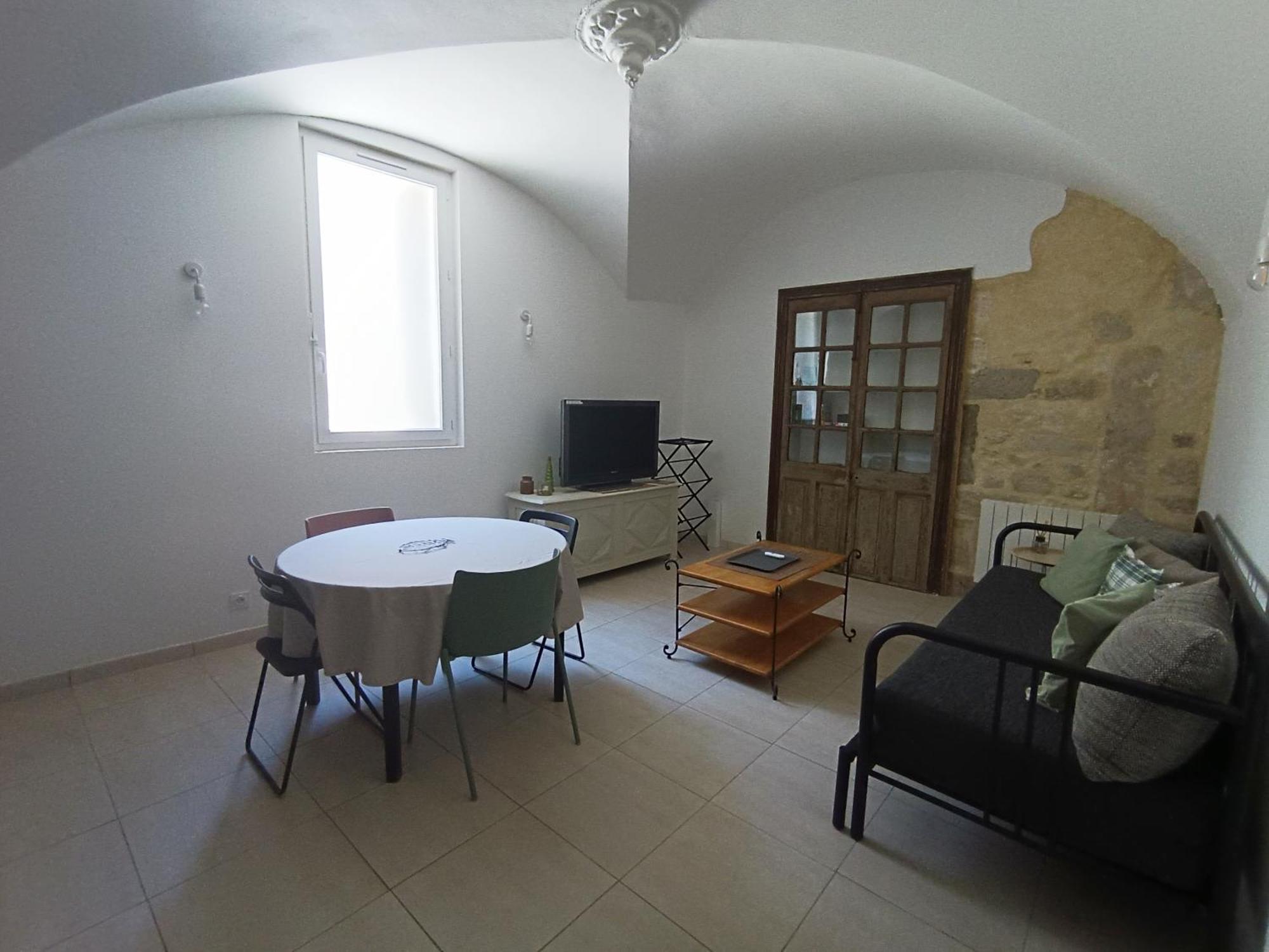 Dans Maison De Maitre, Appartement Independant. Montfrin Exterior photo